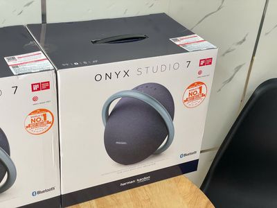 Loa Harman Kardon Onyx Studio 7 Newseal 100%