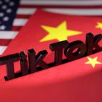 Reuters: Phần lớn người Mỹ đồng ý cấm Tiktok, coi đó là công cụ của TQ