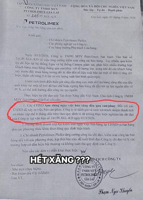 Anh Em phát cỏ, tưới tắm cực hơn rồi đây