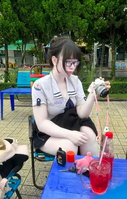 Học sinh gì mà Hư Cấu - Vô Lý...!!!