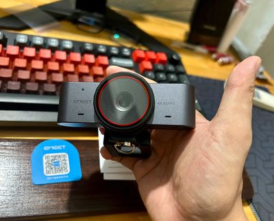 Đồ chơi, nhầm…, đồ nghề mới, webcam Emeet 960 Ultra :))