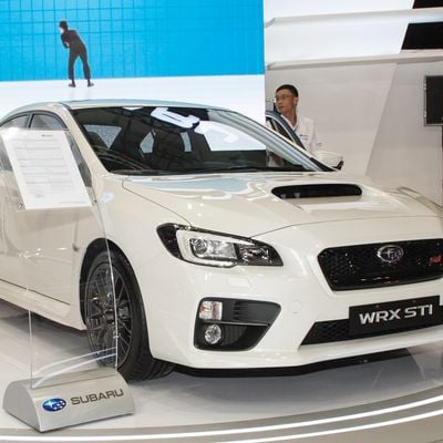 [Saigon Autotech 2014] Trên tay Subaru STi và WRX thế hệ thứ 4 tại Việt Nam