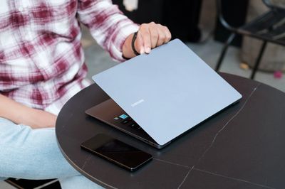 Rất mong 1 ngày Samsung sẽ đem dòng laptop Galaxy Book về Việt Nam