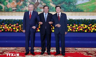 3 sếp nói chuyện với nhau chắc khỏi cần phiên dịch luôn