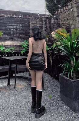 Chủ Nhật vui vẻ nha mấy bác