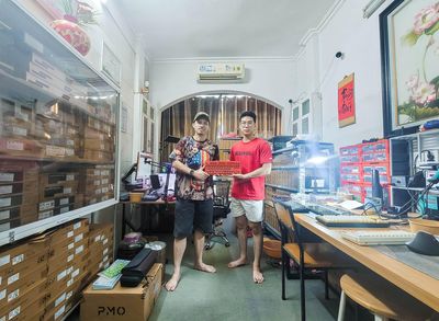 Ko phải mệnh hoả nhưng yêu sắc đỏ