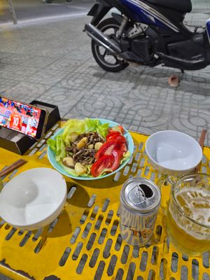Cá linh non.