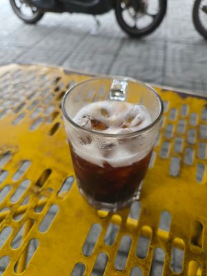 Hôm qua mưa kỉ lục 3h chiều cho tới tận 5h sáng.