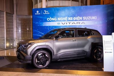 Suzuki chính thức rút ống thở Vinfast