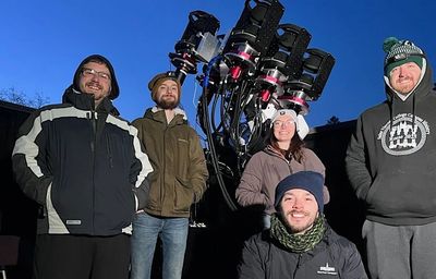 Cựu CEO Google Eric Schmidt và vợ ông, Wendy Schmidt, vừa công bố một dự án khổng lồ mang tên...