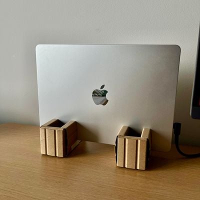 Mới được tặng cái đế dựng laptop DIY từ bìa cứng. Thấy hay nên chia sẻ ý tưởng cho anh em