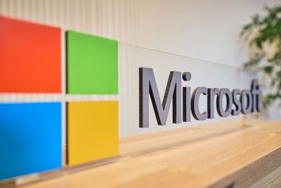 Microsoft chuẩn bị công bố chip AI Maia 300, đặt hàng TSMC hơn 300.000 con