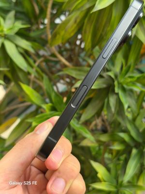 ❌ TOP phím bấm vô ích trên smartphone TOP 1: Camera Control