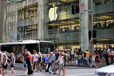 Tòa án Úc buộc Apple mở iPhone cho chợ ứng dụng bên thứ ba từ 1/3/2027, Fortnite trở lại App Store