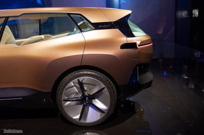 BMW_iNext Concept_Xe.tinhte.vn-0033.jpg