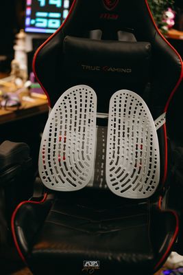 Ghế gaming trúng thưởng 6 năm trước, giờ thêm cái này cho thành ghế thái công học