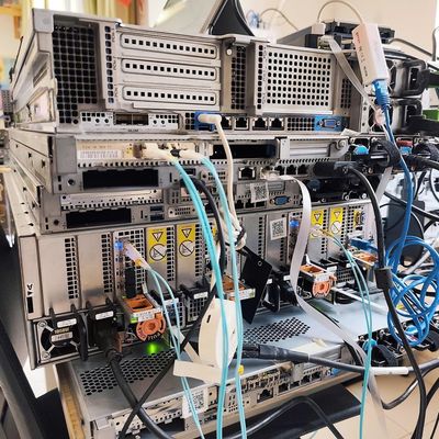 Mấy con SAN nó hút điện kinh khủng khiếp thật sự !