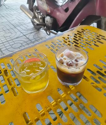Chủ nhật bận rộn giờ mới rãnh cà phê !