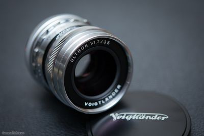 tinhte.vn voigtlander 35mm F1.7-36.jpg