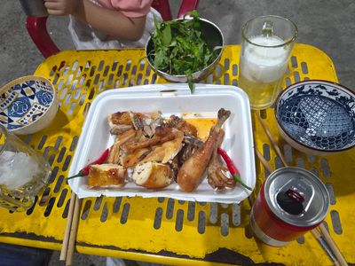 Trời hầm làm vài lon.