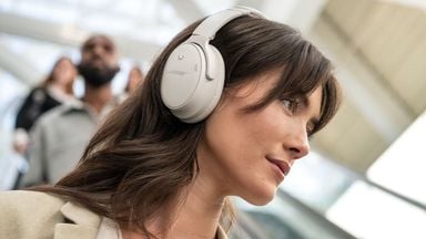 Bose ra mắt tai nghe chống ồn QuietComfort 45: nhiều tính năng đặc biệt, pin 24 tiếng