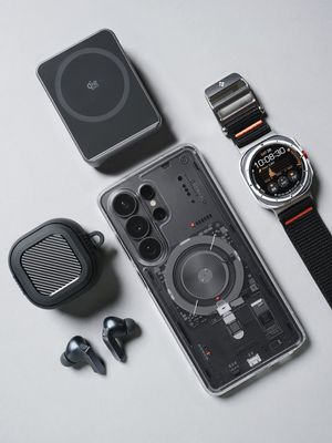 Phụ kiện Spigen cho anh em dùng hệ sinh thái Samsung