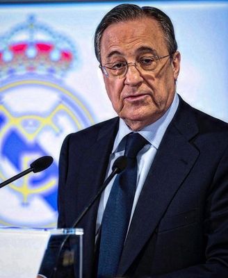 Một bài đăng trên X ngày 30/10 trích lời chủ tịch Real Madrid Florentino Pérez nói đội sẽ không...