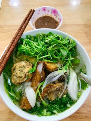 ăn xế tối cùng mót đồ da nguyễn bửu thịnh