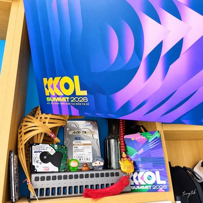 •  Quà KOL Summit 2026 bự chà bá lửa , ai mua...không bán
