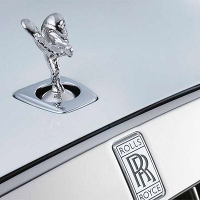 Câu chuyện lịch sử về logo Rolls Royce, hãng xe sang trọng bậc nhất thế giới
