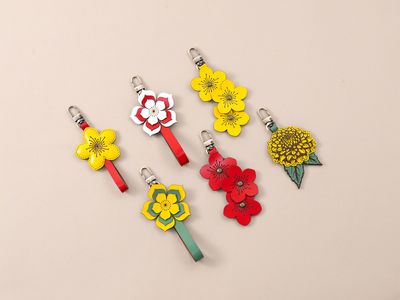 Charm hoa ngày Tết