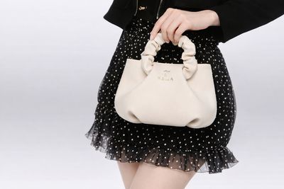 Chào mọi người, em là thành viên mới.