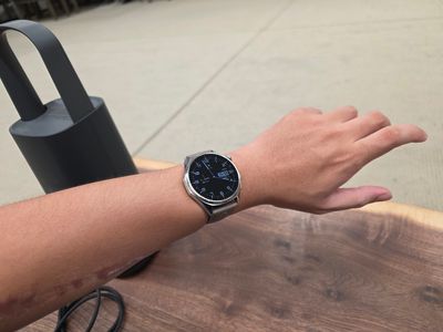 Trái hay phải đây anh em?