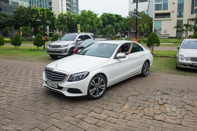 Mercedes_C250 Exclusive_Xe.tinhte.vn-7112.jpg