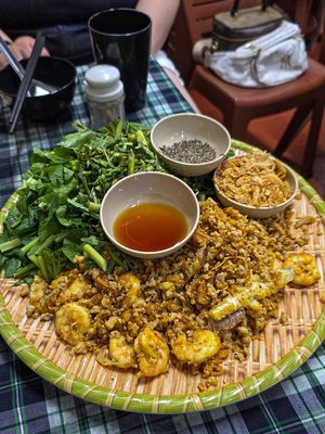 Ăn tối ngon lành tổng hết 300K