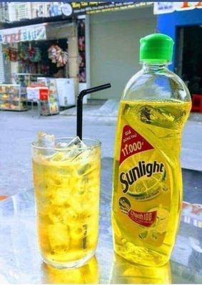 Làm ly nước đường chờ nguyễn bửu thịnh qua chở đi ăn bún ốc Liễu Châu