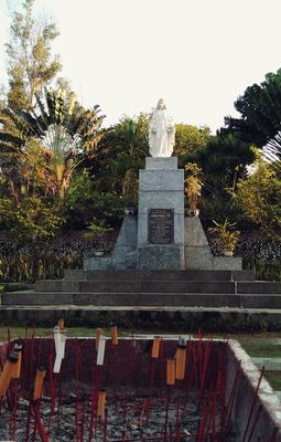Sao anh không về chơi thôn Vĩ?