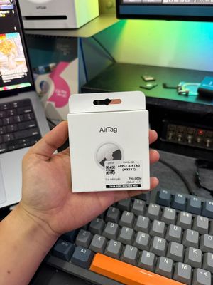 Một chiếc AirTag