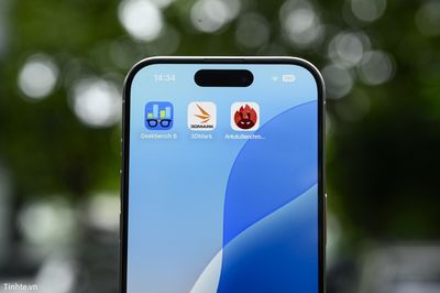 Apple iPhone 15 Pro-1.jpg