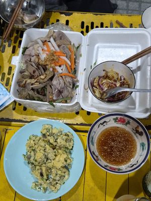 Mưa lớn làm vài chai