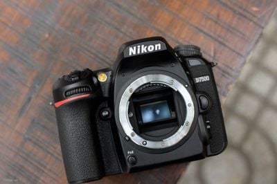 Nikon_7500_Camera.tinhte.vn_14.jpg