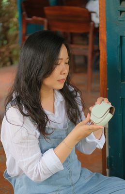 Nhìn mấy cái máy Chrome Book với thiết kế khá cục mịch, hầu hết làm bằng nhựa và app thì chủ yếu...