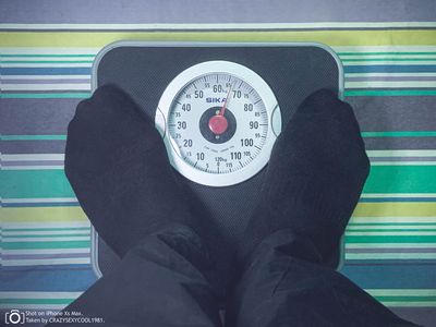 Vài cân nữa đạt chỉ tiêu, ráng lên tôi ơi