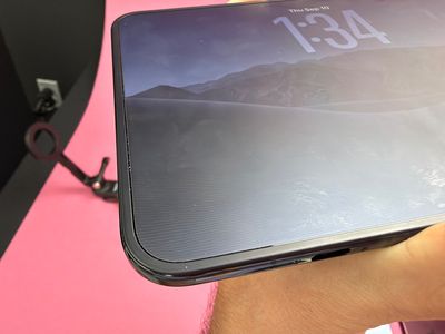 Apple mới cho biết có 1 lớp nằm bên trên cùng màn dẻo iPhone Duo gọi là tấm Nano Texture. Theo...