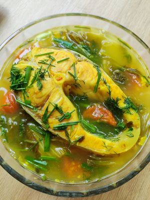 Thứ 6 ăn cá nấu canh chua buổi trưa!?  tốn 300K
