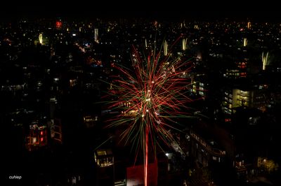 Chụp từ tầng 17 xuống dưới hàng xóm