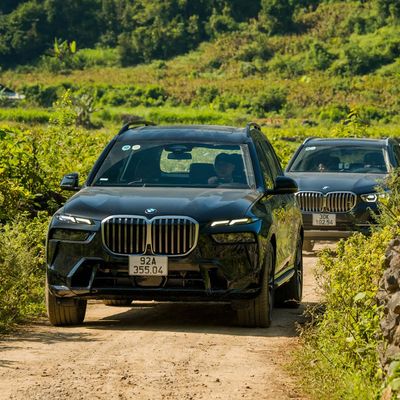 Trải nghiệm BMW X7 xDrive40i M Sport LCI 2023: Động cơ mạnh hơn, nội thất sang hơn