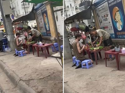 Về kể không ai tin: Du khách Tây cao 2m ngồi ăn hủ tiếu kiểu