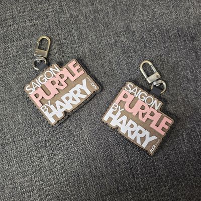 #Charm thiết kế theo logo của Khách để móc vào balo, túi xách trang trí và nhận diện thương hiệu...