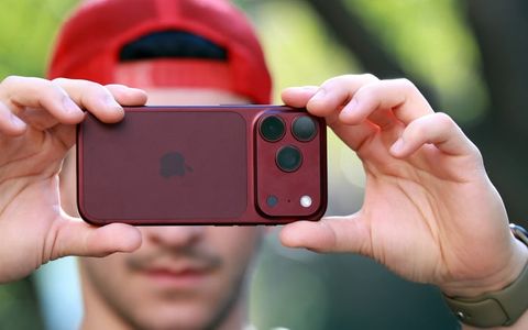 Sáng mai iPhone 18 Pro, Pro Max được giao, tặng anh em phụ kiện xịn xài chơi
